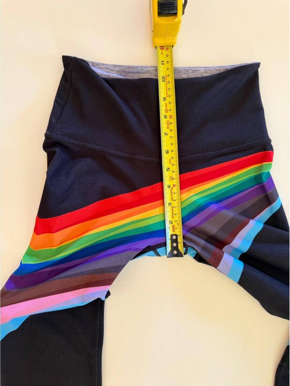 WITH Wear It To Heart X Peloton Pride 3/4 Length Leggings Reversible XS - S EUC - Picture 4 of 9